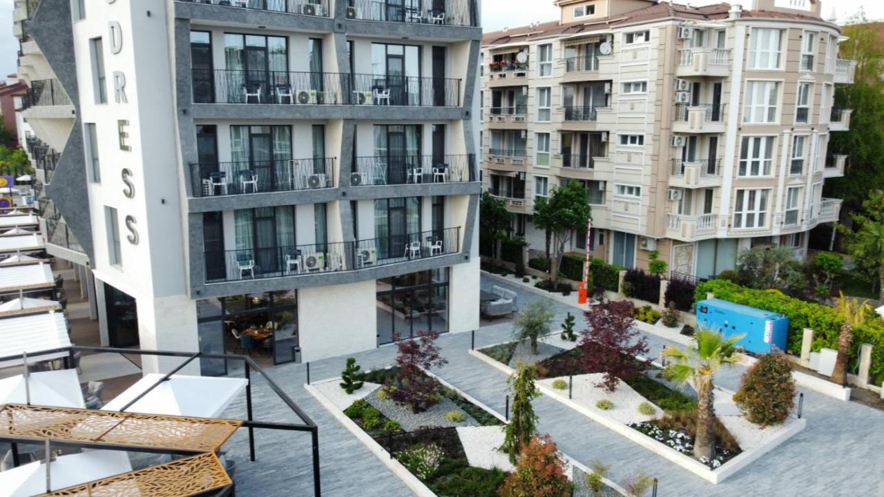 Address * Ράβντα